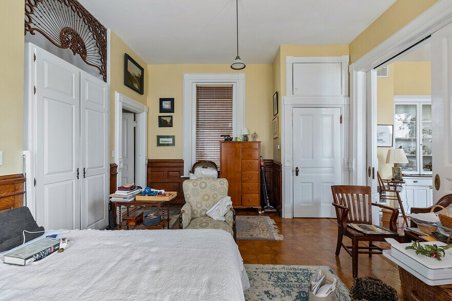 More Photos Of 2200 E Grace St, Richmond Apartments For Sale