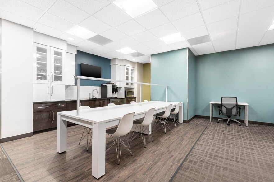 More Photos Of 3558 Round Barn Blvd, Santa Rosa Coworking Space