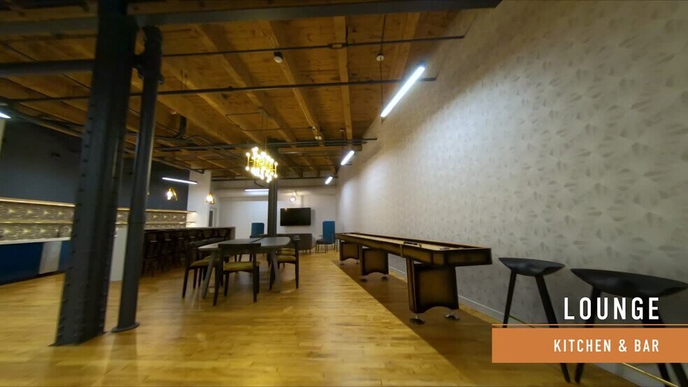 More Photos Of 213 W institute Pl, Chicago Loft Creative Space For Lease