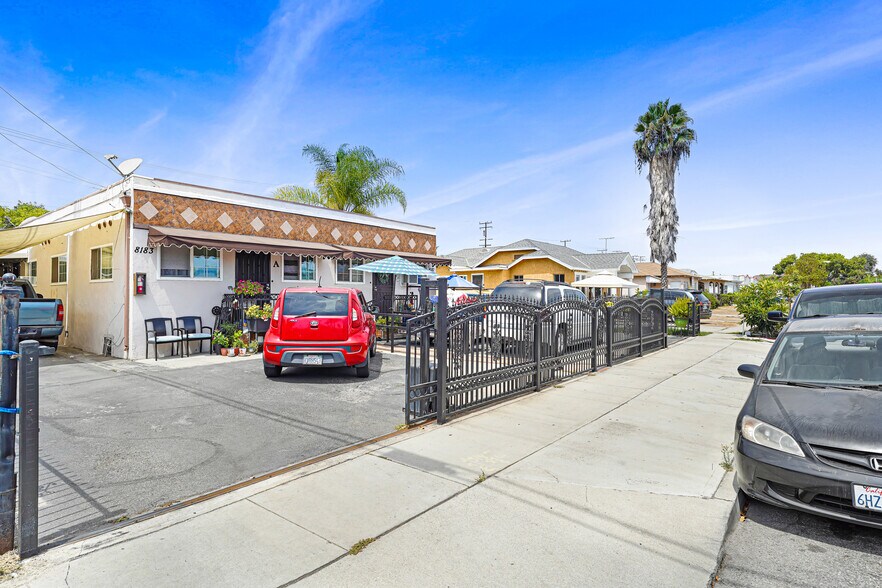 More Photos Of 8181-8183 Commercial Pl, South Gate Apartments For Sale