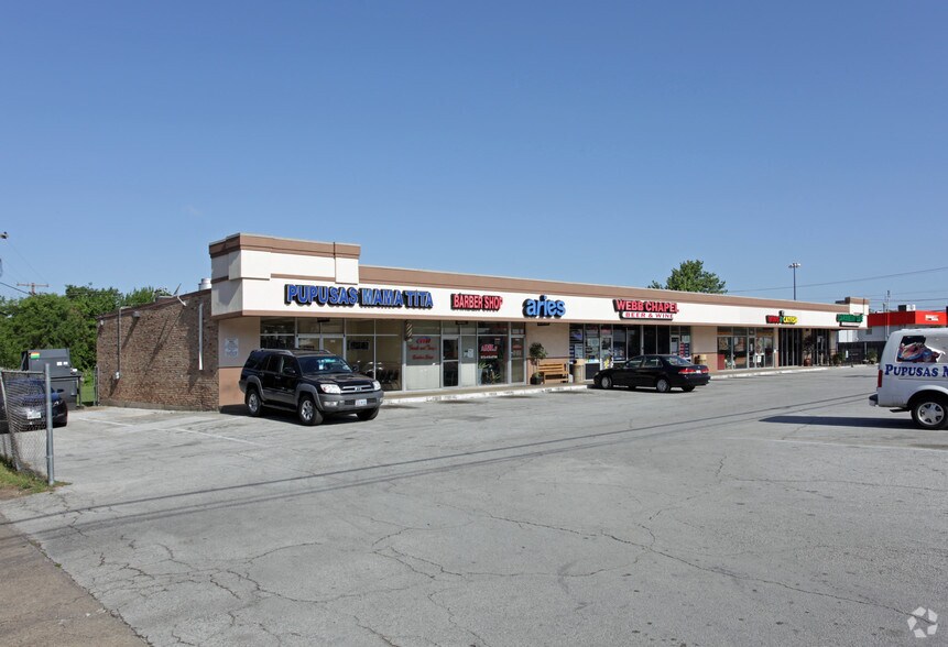 More Photos Of 1000-1012 Webb Chapel Rd, Carrollton Unknown For Lease