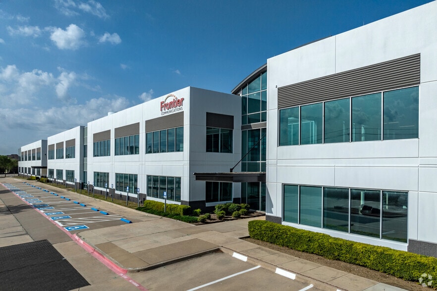 More Photos Of 7979 N Belt Line Rd, Irving Office For Lease