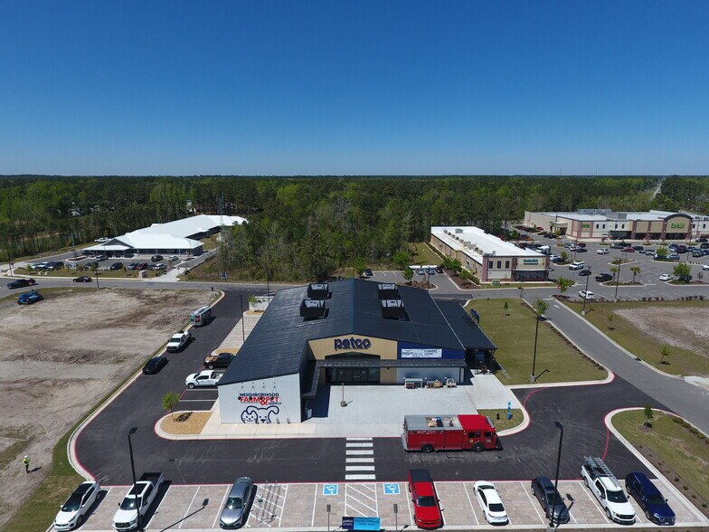 More Photos Of 2737 E State Highway 210, Surf City Freestanding For Sale