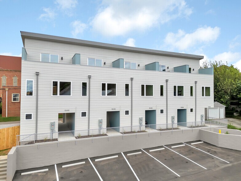 More Photos Of 1602 N Central St, Knoxville Apartments For Sale