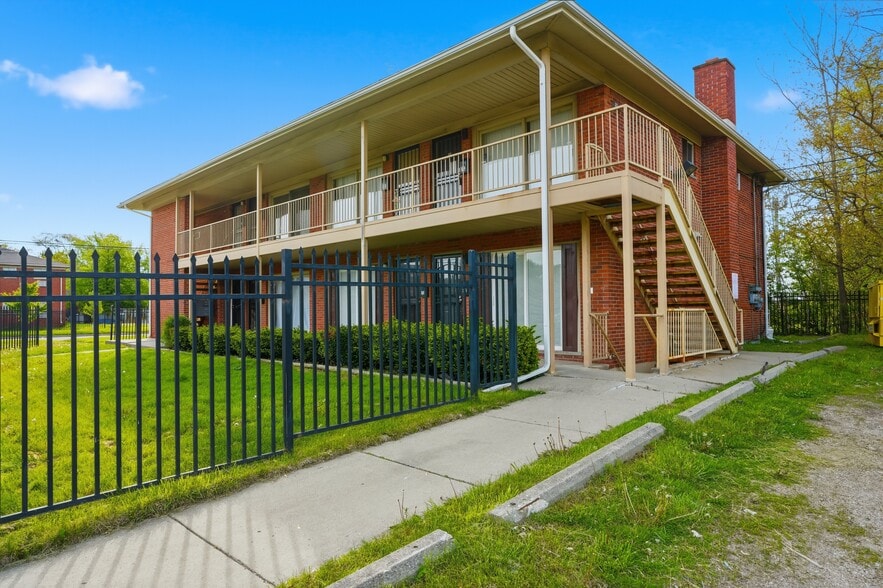 More Photos Of 9439 Chalmers St, Detroit Apartments For Sale