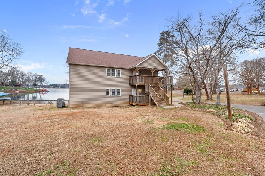 More Photos Of 6692 Valwood Rd, Conover Specialty For Sale