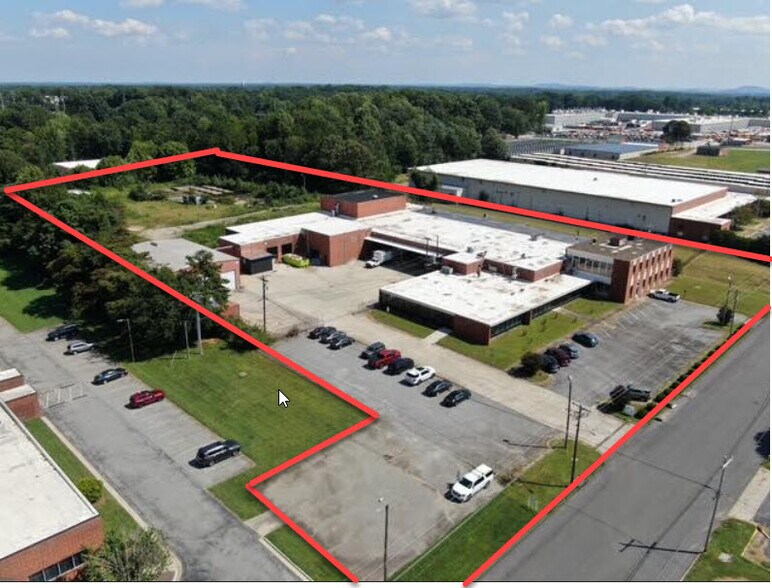More Photos Of 2147 Brevard Rd, High Point Manufacturing For Sale
