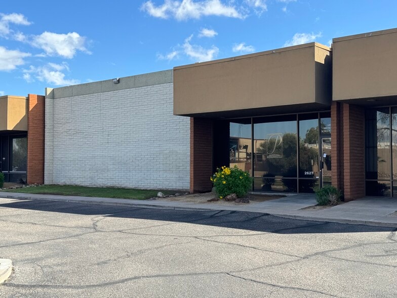 More Photos Of 2627 S 21st St, Phoenix Warehouse For Sale