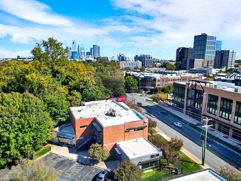 More Photos Of 2010 S Tryon St, Charlotte Loft Creative Space For Sale