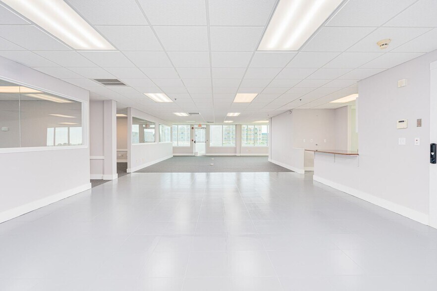 More Photos Of 55 Inlet Harbor Rd, Ponce Inlet Office Residential For Sale