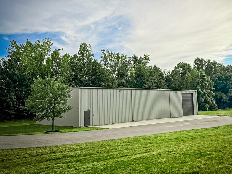 Primary Photo Of 171 McKenzie Rd, Mooresville Warehouse For Lease