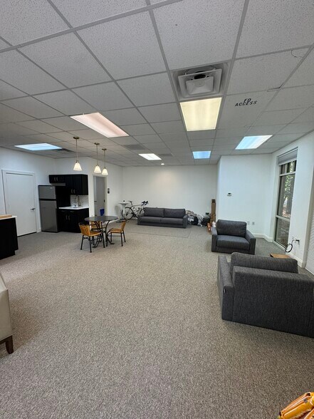 More Photos Of 501 Bramson Ct, Mount Pleasant Medical For Sale