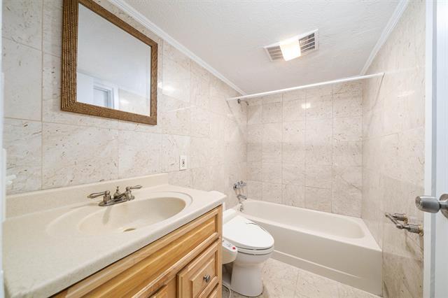 More Photos Of 168 COLES St, Jersey City Office Residential For Sale