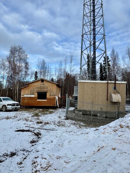 More Photos Of 600 N Old Steese Hwy, Fairbanks Warehouse For Sale