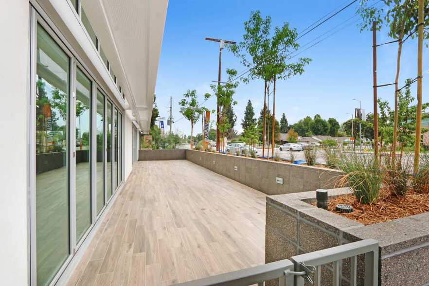 More Photos Of 18401 Nordhoff St, Northridge Apartments For Lease