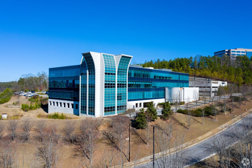 More Photos Of 3330 Preston Ridge Rd, Alpharetta Medical For Lease