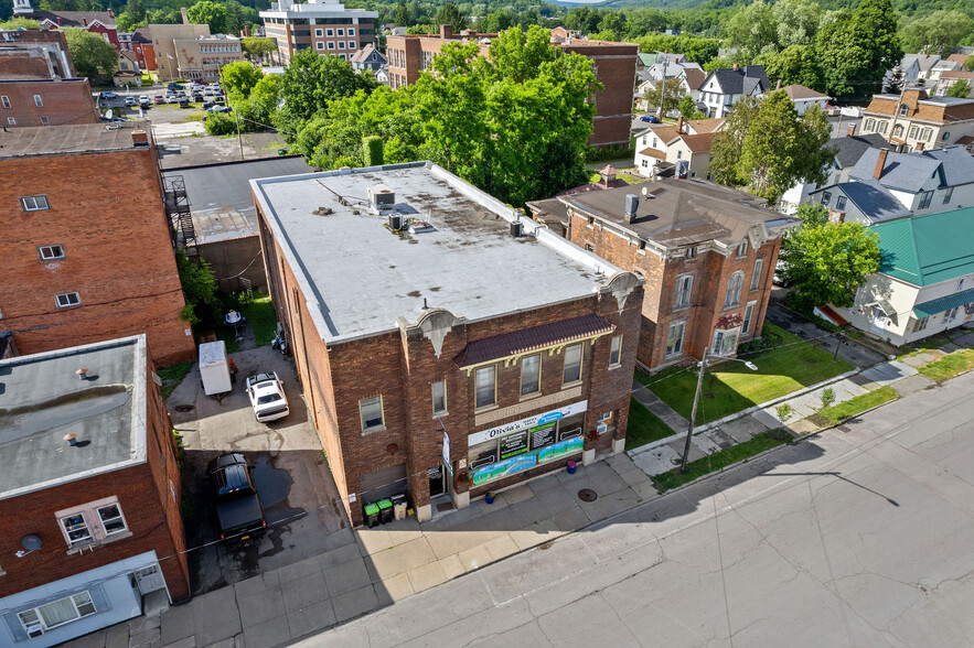 Primary Photo Of 109-111 Green St, Herkimer Office For Sale