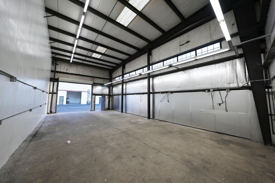 More Photos Of 974 Griffin St, Grover Beach Warehouse For Lease