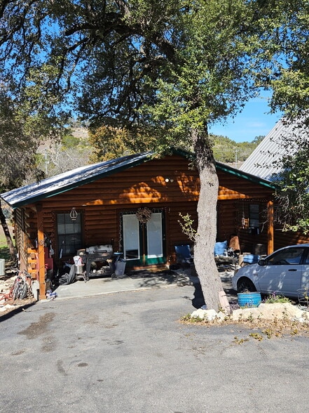 More Photos Of 40930 FM 3159, Canyon Lake Manufactured Housing Mobile Home Park For Sale