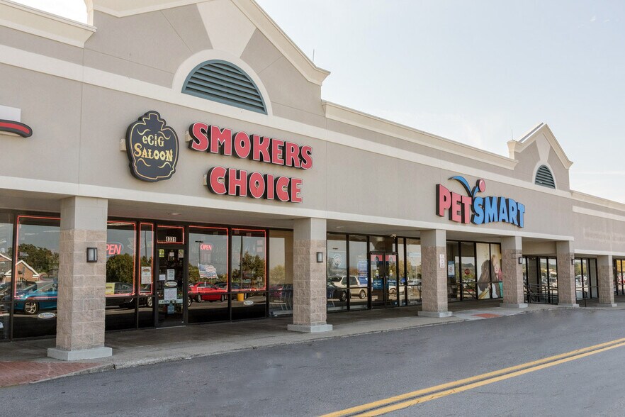 More Photos Of 4276 Lakeville Rd, Geneseo Unknown For Lease