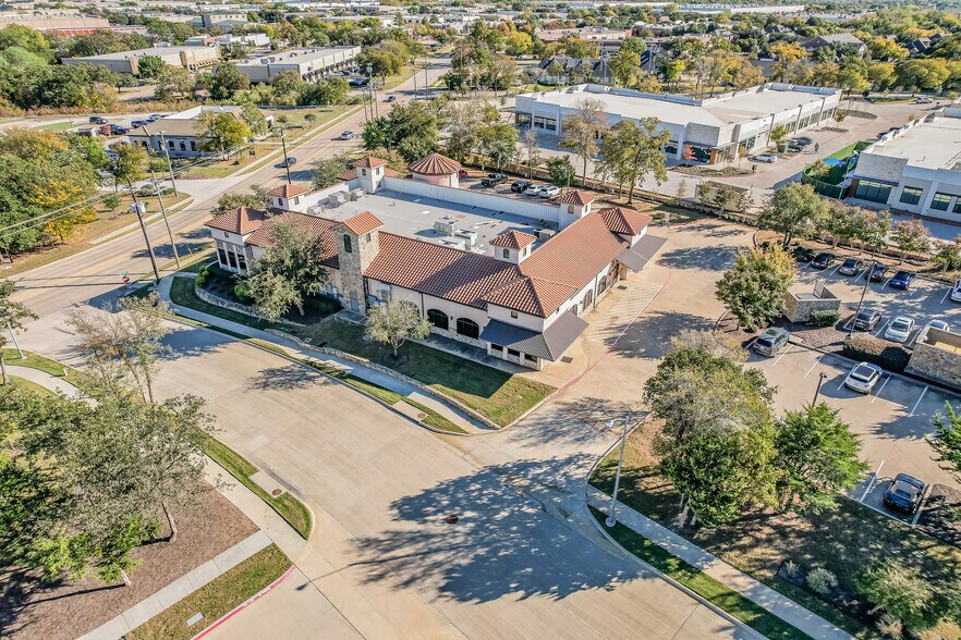 More Photos Of 300 S Nolen Dr, Southlake Medical For Lease
