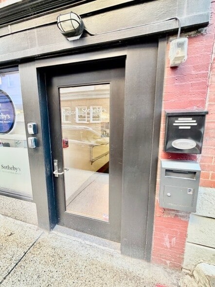 More Photos Of 2 Baldwin Pl, Boston Storefront Retail Residential For Lease