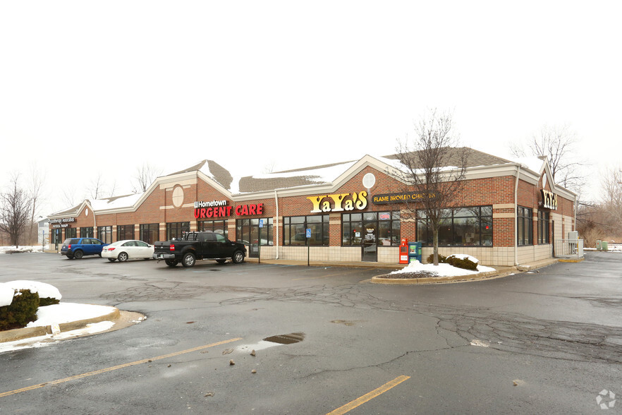 Primary Photo Of 3190-3240 W Silver Lake Rd, Fenton Freestanding For Lease