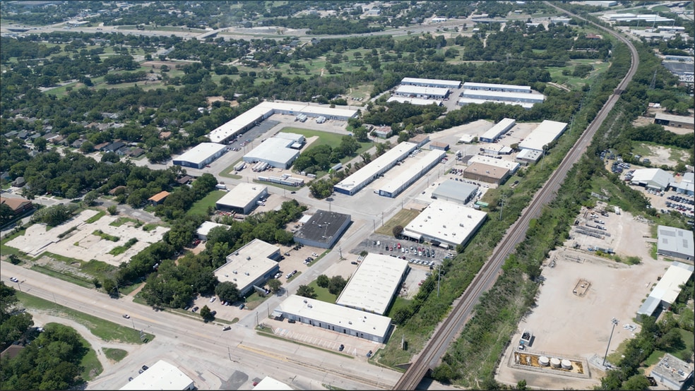 More Photos Of 2402-2404 Blue Smoke Ct, Fort Worth Unknown For Lease