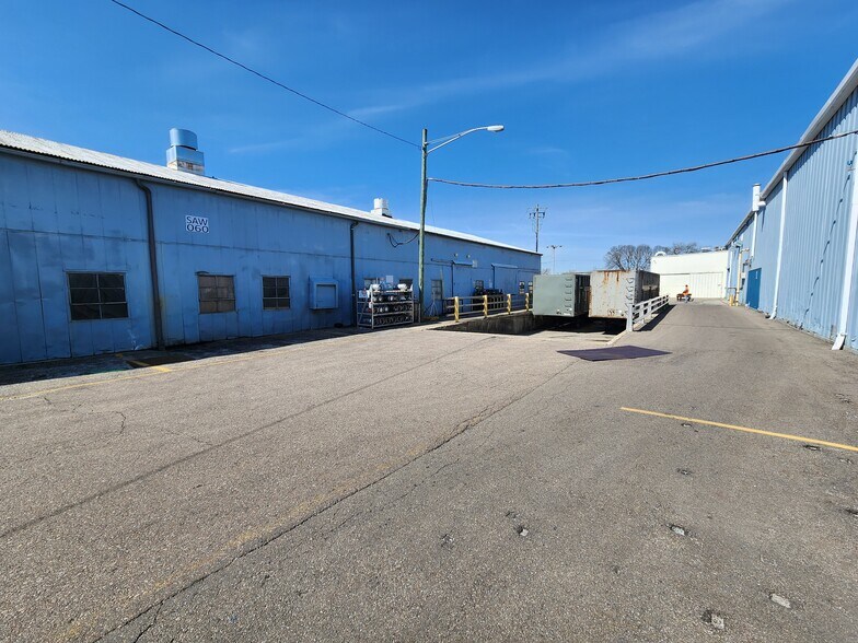 More Photos Of 400 E State St, Trenton Manufacturing For Sale