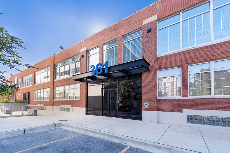 More Photos Of 361 W Chestnut St, Chicago Office For Lease