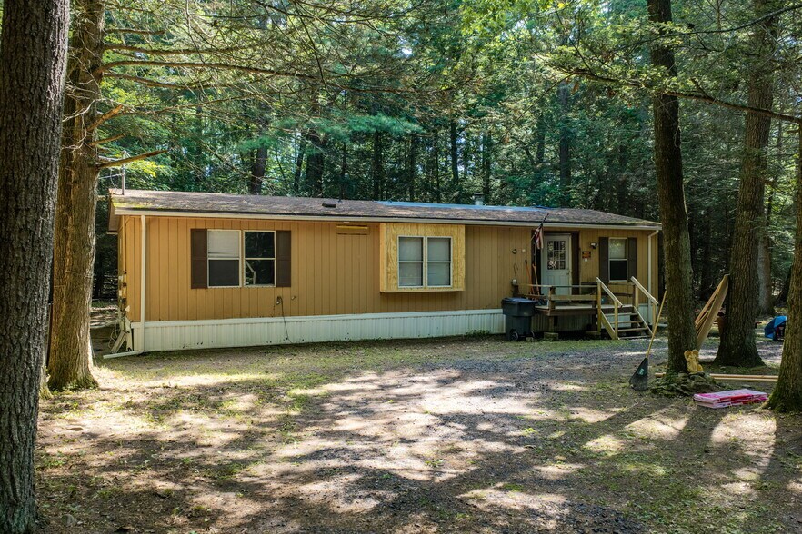 More Photos Of 7 Decker Ln, Port Jervis Multifamily For Sale