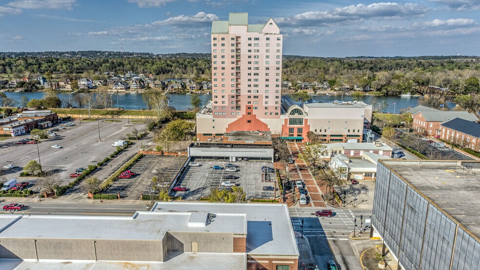 More Photos Of 15 7th St, Augusta Restaurant For Sale