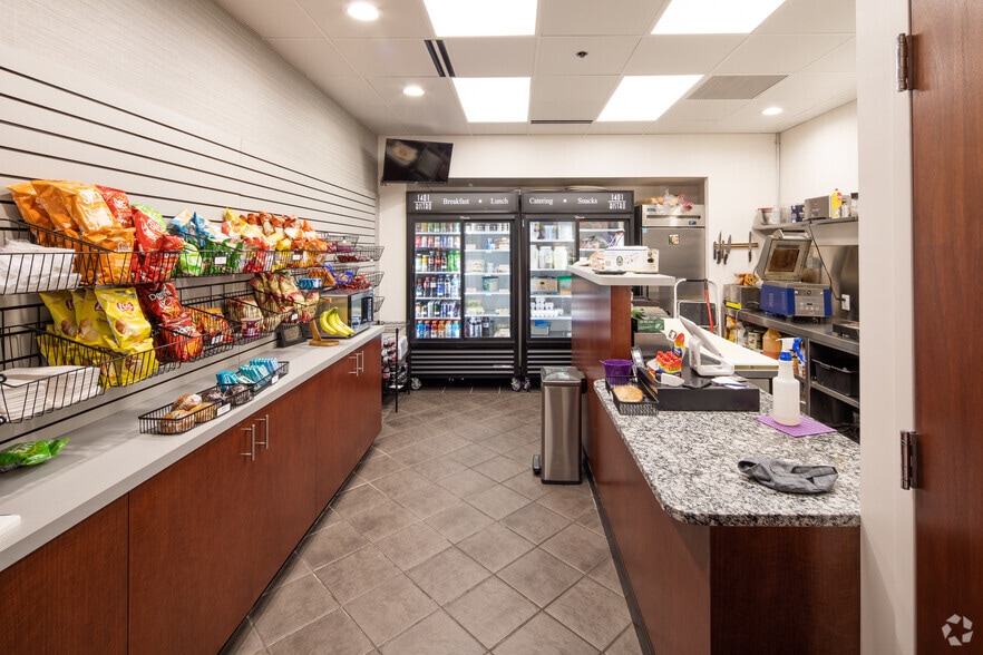 More Photos Of 1401 S Brentwood Blvd, Brentwood Office For Lease