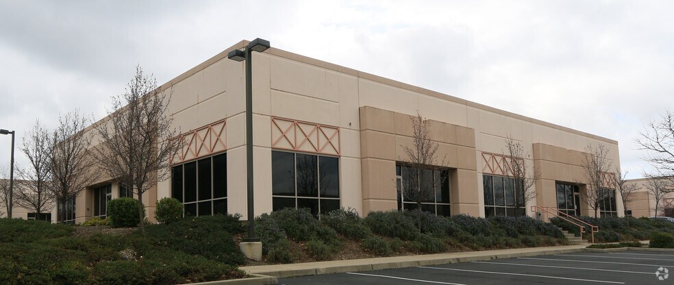 More Photos Of 2550 Warren Dr, Rocklin Office For Sale