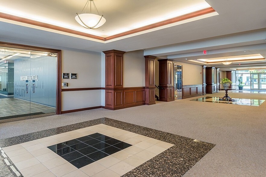 More Photos Of 6525 W Campus Oval, New Albany Office For Lease