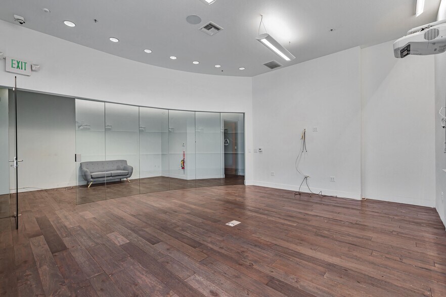 More Photos Of 1320 #1 9th St, Berkeley Industrial For Sale