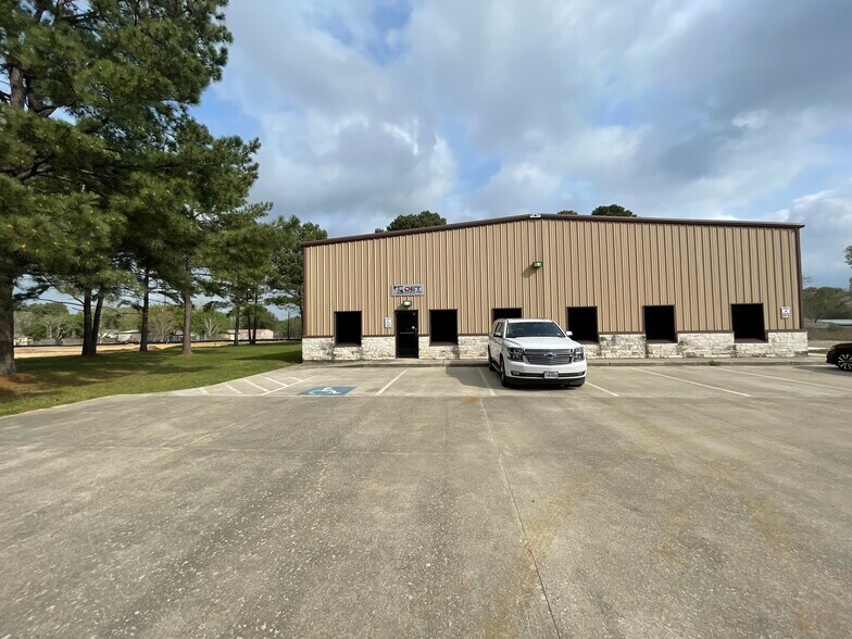 Primary Photo Of 20338 Telge Rd, Tomball Warehouse For Lease