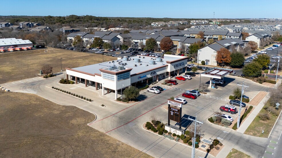 More Photos Of 641 Mill St, San Marcos Restaurant For Lease