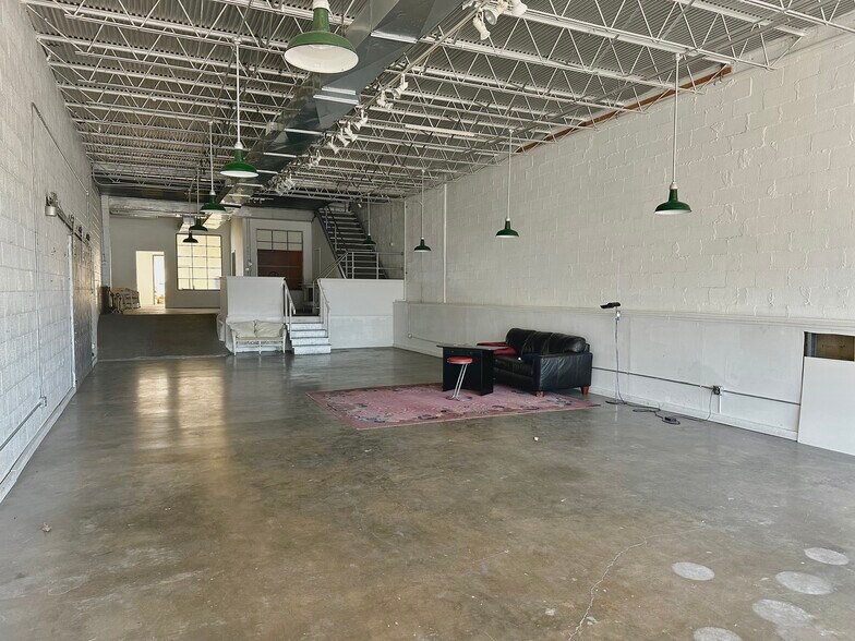 More Photos Of 1714 Holmes St, Kansas City Loft Creative Space For Sale
