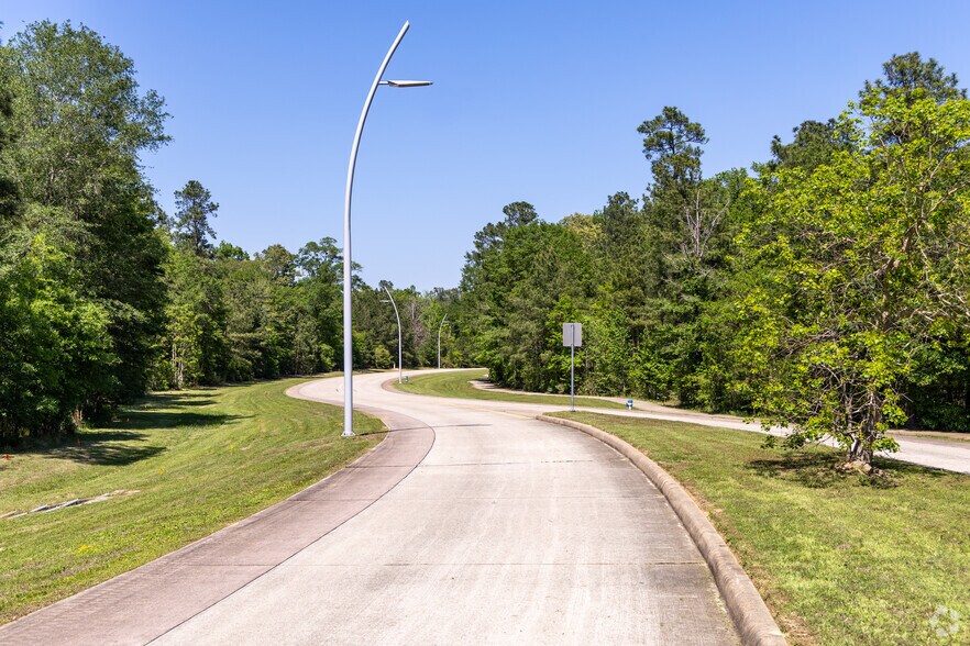 More Photos Of 0 Deison Park Dr, Conroe Land For Sale