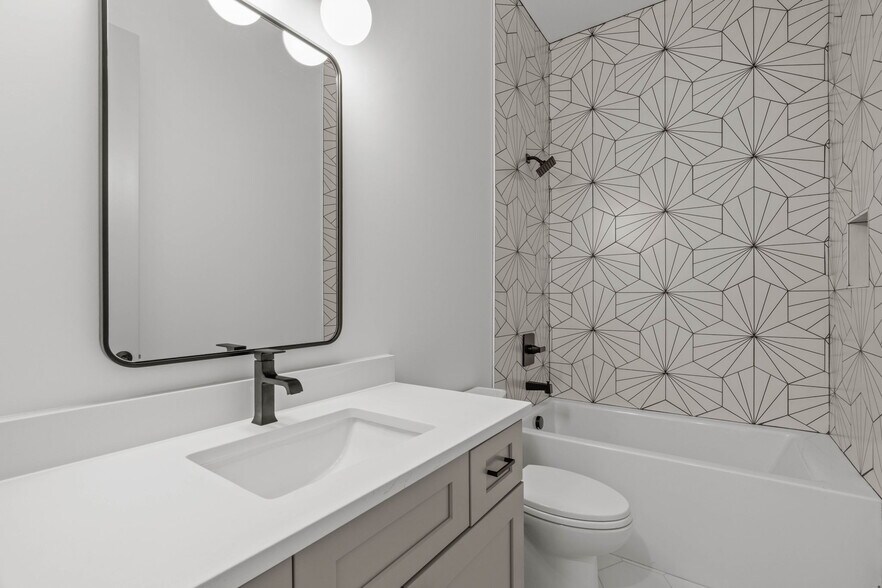 More Photos Of , Raleigh Multifamily For Sale