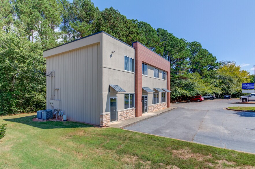 More Photos Of 3625 Hutchinson Rd, Cumming Office For Lease