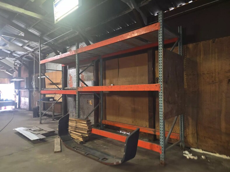 More Photos Of 3777 Vermont St, Gary Industrial For Sale