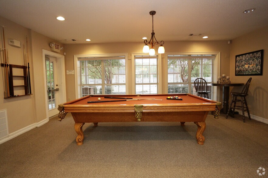 More Photos Of 5600 Salem Run Blvd, Fredericksburg Apartments For Sale