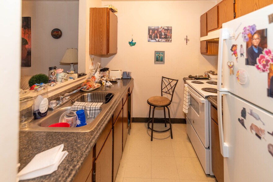 More Photos Of 303 Crusader Rd, Cambridge Multifamily For Sale