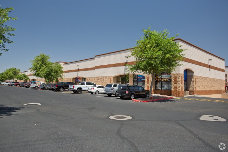 Primary Photo Of 8550 N 91st Ave, Peoria Warehouse For Lease