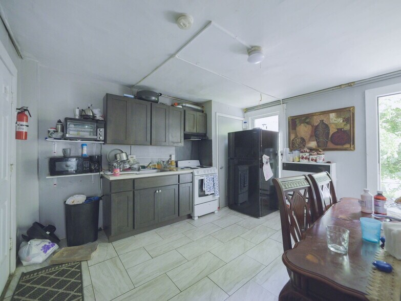 More Photos Of 81 William St, Newburgh Multifamily For Sale