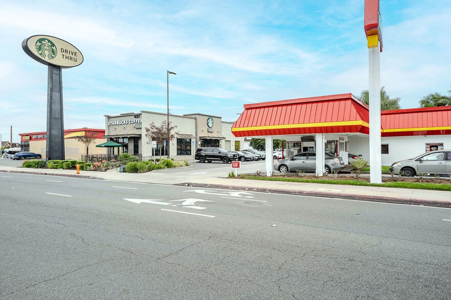 More Photos Of , Norwalk General Retail For Sale