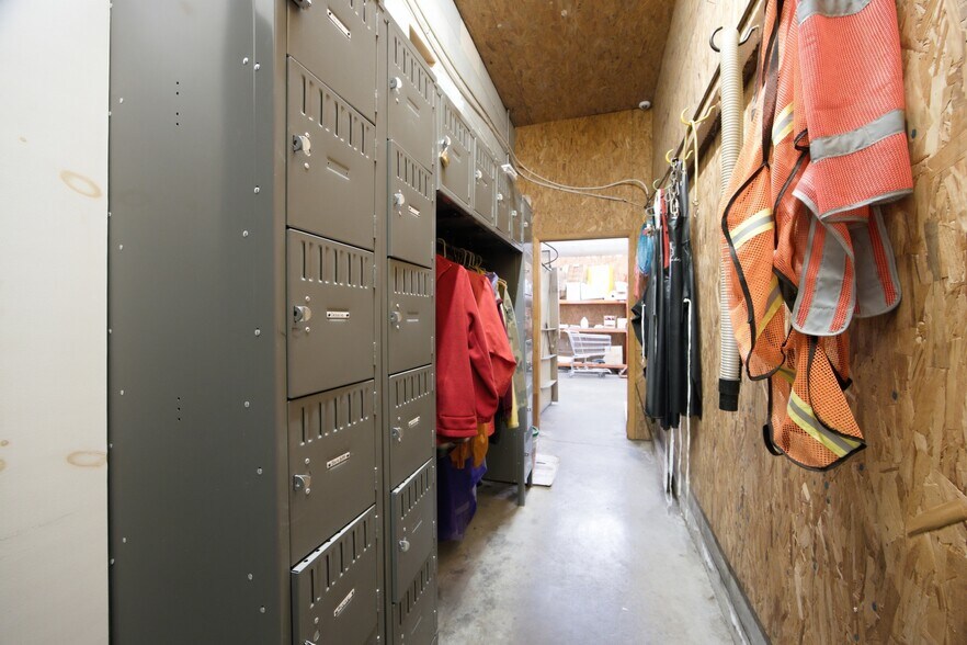 More Photos Of 88 Rock Cave Rd, Rock Cave Flex For Sale