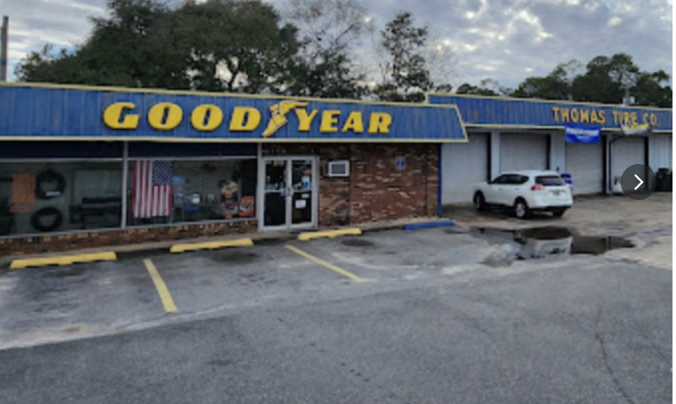 Primary Photo Of 2700 1st Ave SE, Moultrie Auto Repair For Sale